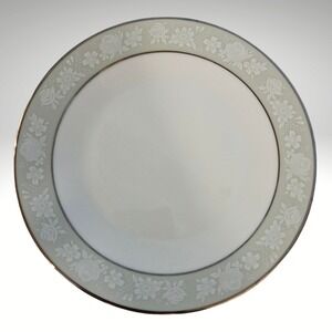 Noritake‎ Vienne 6885 Side Plate Platinum Trim 6.5" Dainty Mid Century  pastel